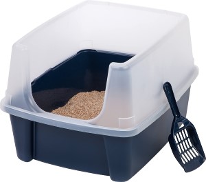 a kitty litter box with scoop